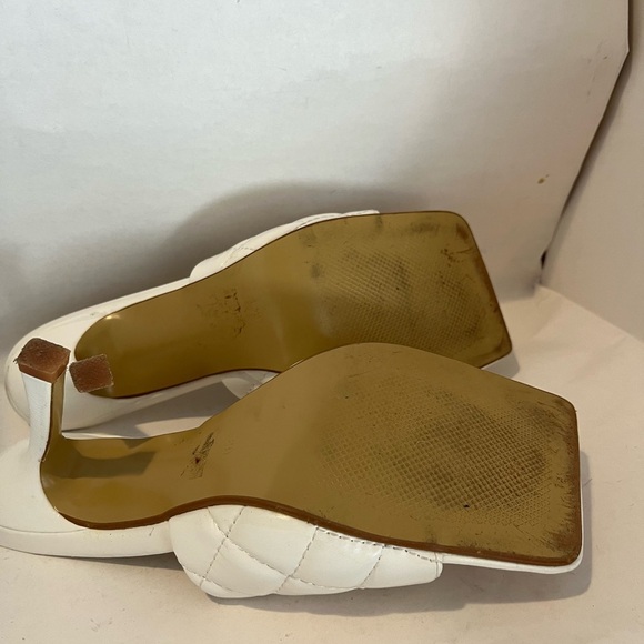 Chic White Quilted Heeled Mules - Picture 3 of 5